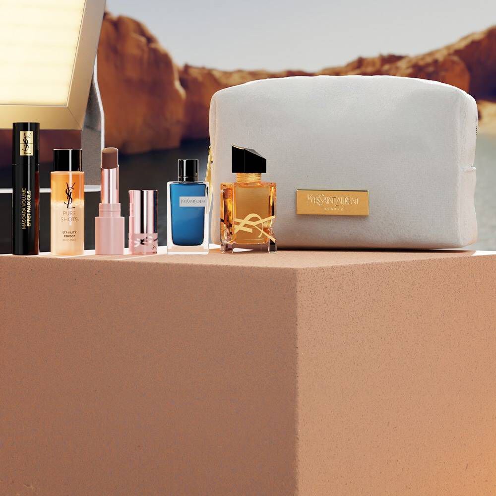Coffret beaute YSL avec mini-produits et trousse blanche.