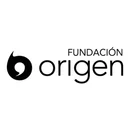 Logo noir et blanc "Fundacion Origen" avec un symbole abstrait en forme de goutte d'eau stylisee, dans un cercle blanc.