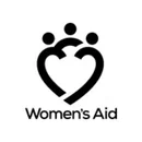 Logo "Women's Aid" avec un coeur noir forme par les silhouettes stylisees de trois personnes, dans un cercle blanc.